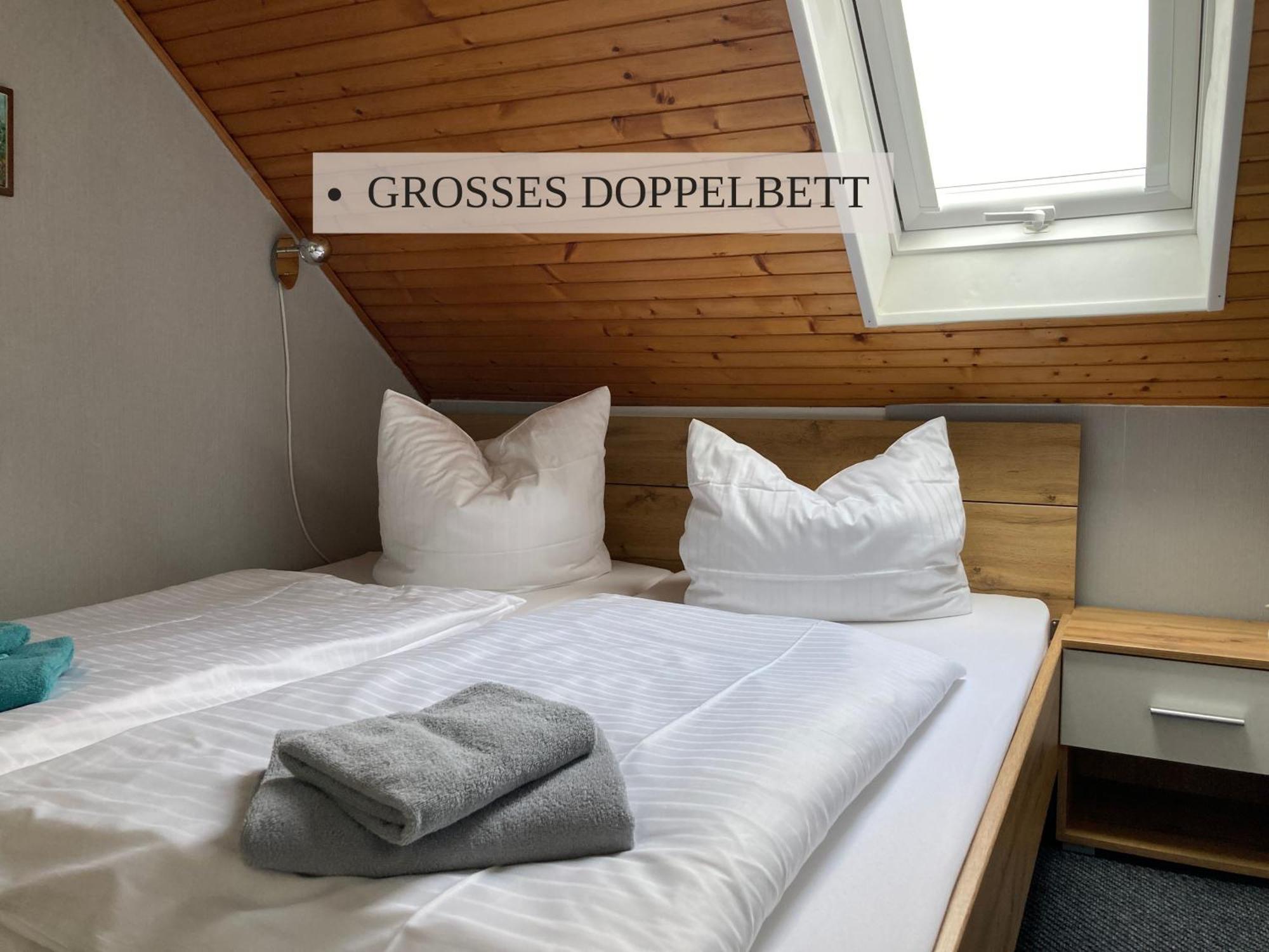 Haus Krabbe Zimmer Ohne Kueche, Fuer 1-2 Personen, Doppelbett, Zentral Gelegen Zwischen Cuxhaven Und Bremerhaven, Hunde Kostenfrei Willkommen, Kostenfreier Parkplatz Wremen Eksteriør bilde