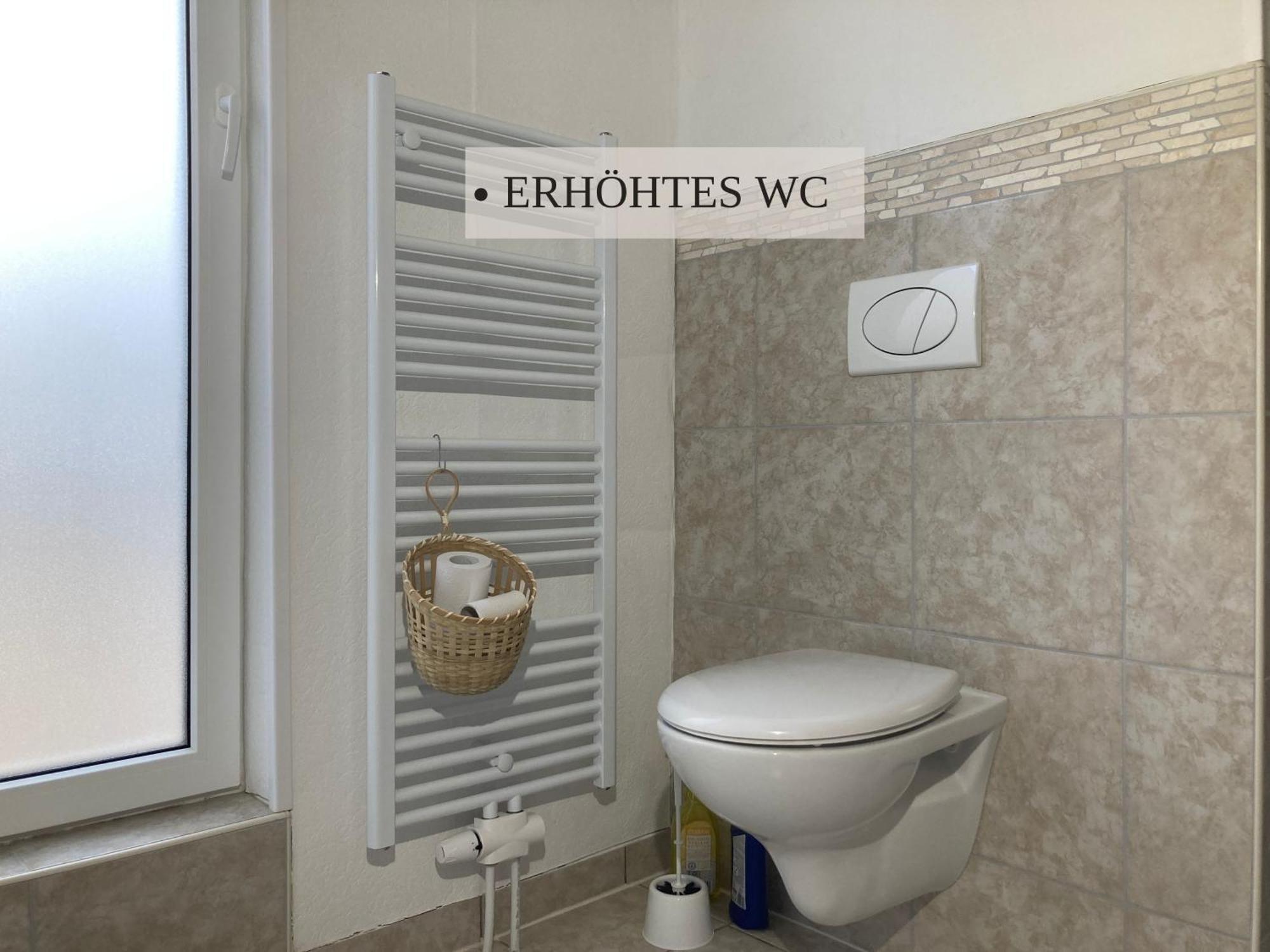 Haus Krabbe Zimmer Ohne Kueche, Fuer 1-2 Personen, Doppelbett, Zentral Gelegen Zwischen Cuxhaven Und Bremerhaven, Hunde Kostenfrei Willkommen, Kostenfreier Parkplatz Wremen Eksteriør bilde